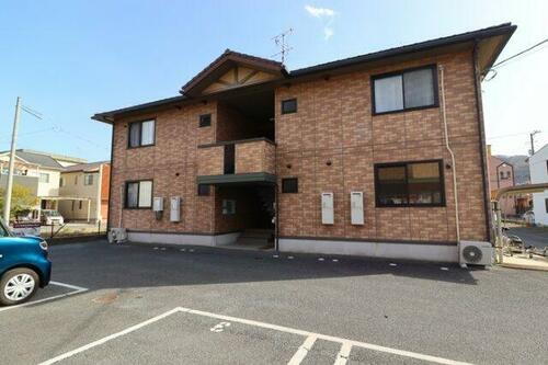 広島県三原市皆実５丁目 賃貸アパート