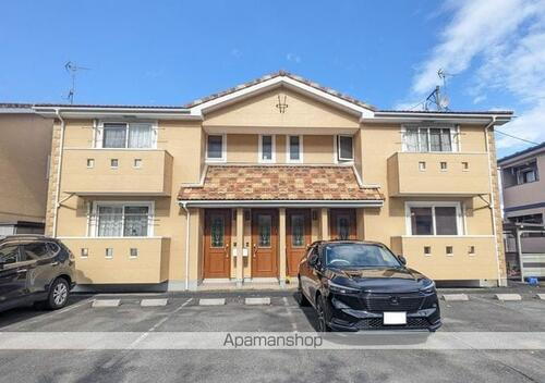 グランド・ルミエールＢ