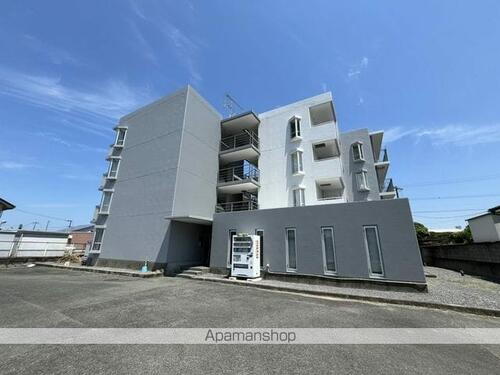 サルヴァトーレ麦島