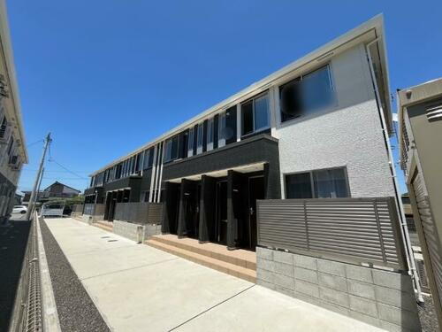 愛媛県新居浜市本郷１丁目 賃貸アパート