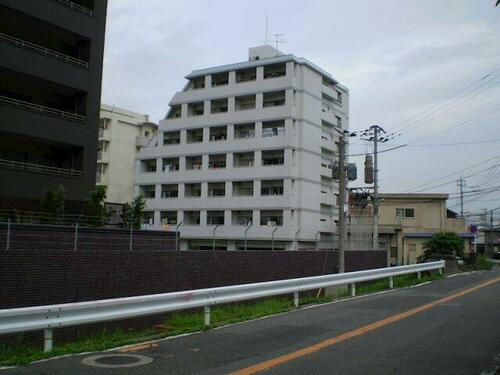 福岡県北九州市小倉北区足立３丁目 賃貸マンション