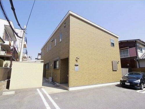 愛知県名古屋市瑞穂区亀城町５丁目 テラスハウス