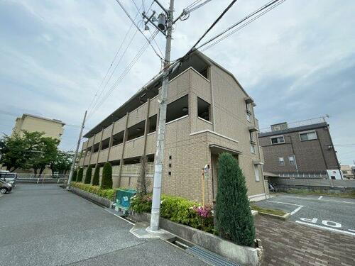 兵庫県伊丹市荒牧南４丁目 賃貸アパート