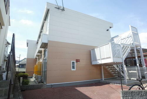 レオパレスカレンコート