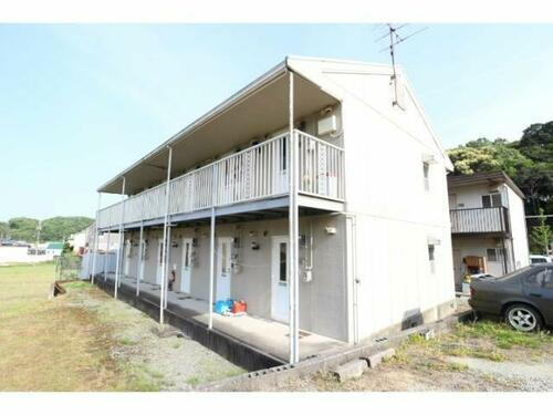 奈良県北葛城郡王寺町畠田８丁目 2階建