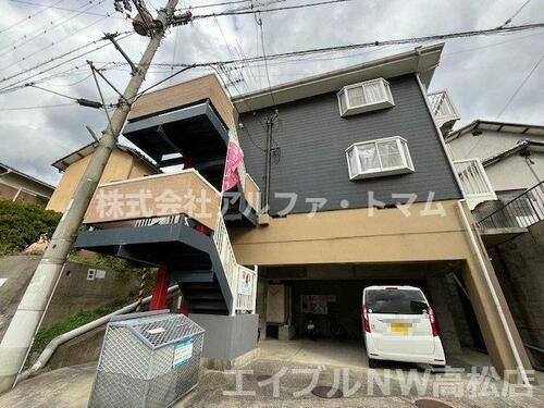 香川県高松市室新町 賃貸アパート