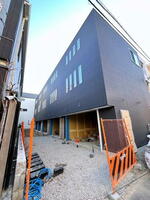 Le Ciel Garage House