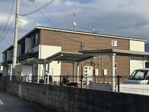 愛媛県新居浜市中村２丁目 賃貸アパート