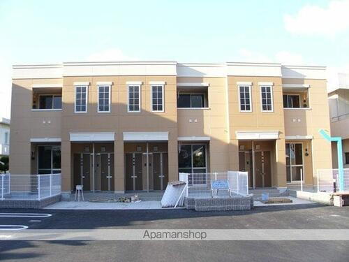 愛媛県四国中央市豊岡町長田 賃貸アパート