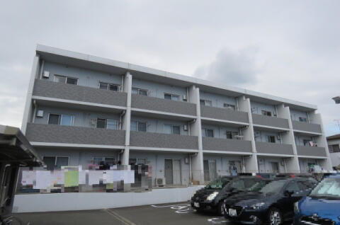 静岡県静岡市葵区瀬名川３丁目 賃貸マンション