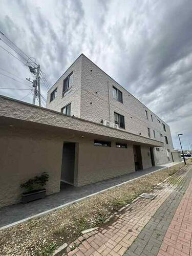 北海道札幌市西区八軒八条東１丁目 賃貸マンション