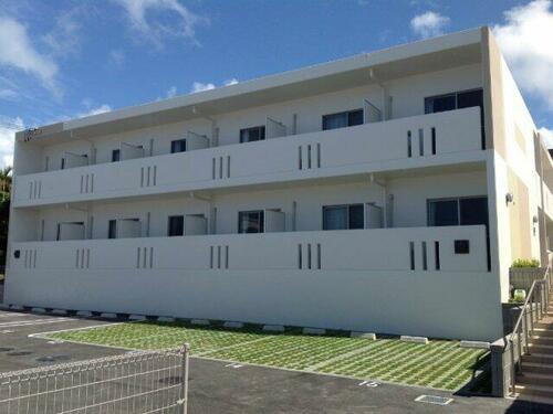 沖縄県中頭郡読谷村字波平 賃貸マンション