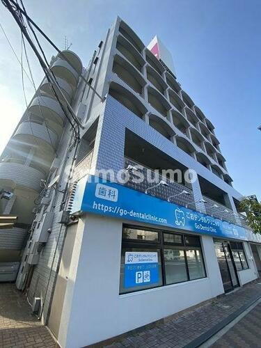 兵庫県尼崎市塚口本町３丁目 6階建