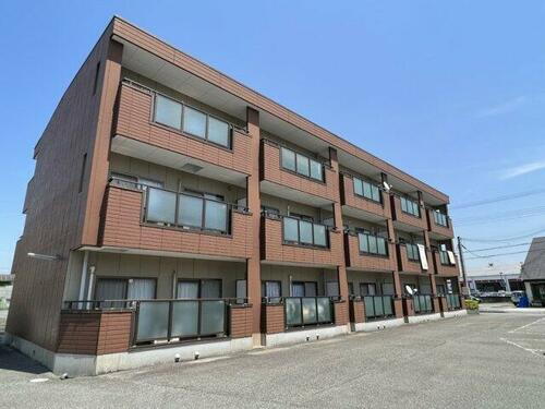 兵庫県三木市加佐 賃貸マンション