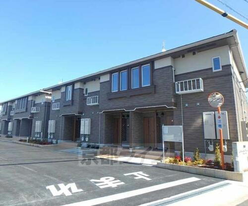 京都府木津川市木津町瓦谷 築8年12ヶ月 2階建