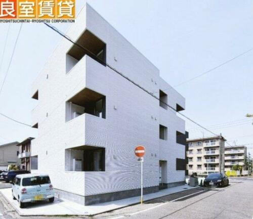 愛知県名古屋市港区港明１丁目 平屋建て 
