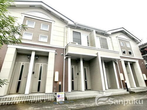 愛媛県松山市小坂５丁目 賃貸アパート