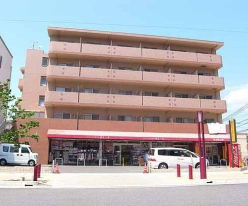 フルーア　ケイ