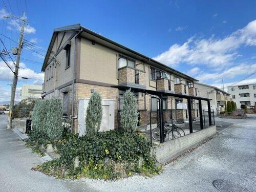 シャトルコート