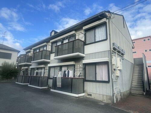 ハイツアシーネ