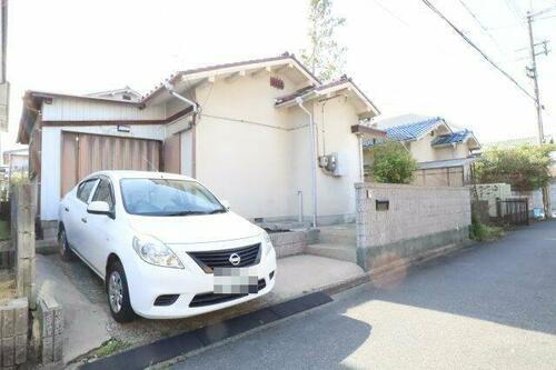 奈良県御所市大字元町 平屋建て