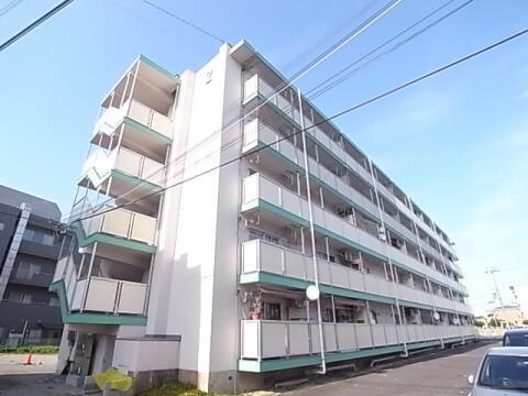 兵庫県宝塚市山本丸橋４丁目 賃貸マンション