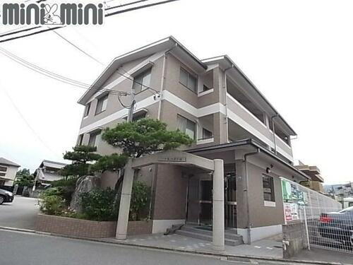 兵庫県西宮市一ケ谷町 築29年5ヶ月 3階建