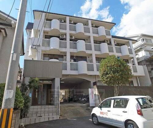 メイプルリーフ上花山 4階建