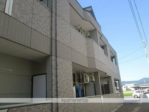 愛媛県四国中央市上分町 賃貸アパート