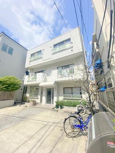 サンライズコーポ 3階建