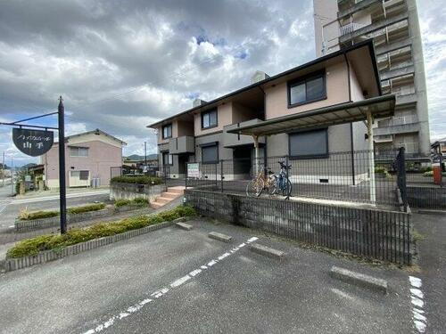 ハイカムール山手