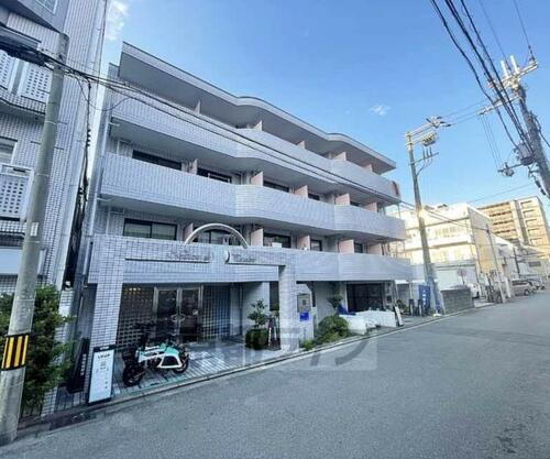 京都府京都市右京区西院西高田町 4階建