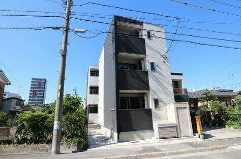 愛知県名古屋市港区辰巳町 3階建 築1年2ヶ月