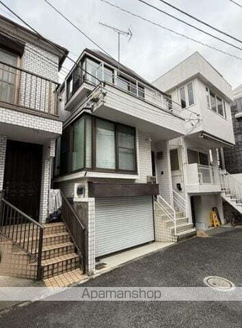 東京都渋谷区神宮前３丁目 賃貸一戸建て