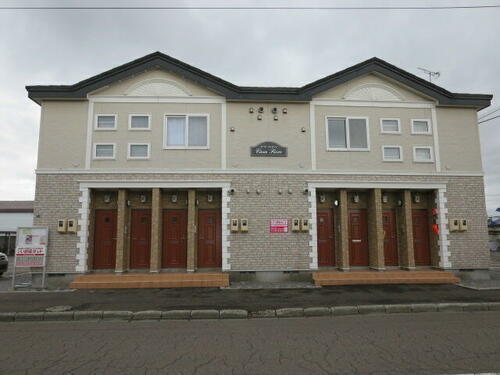 北海道滝川市栄町１丁目 賃貸アパート