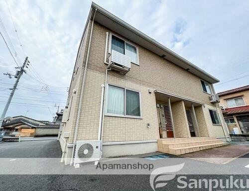 愛媛県伊予市下吾川 賃貸アパート