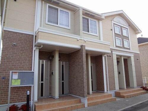 愛媛県新居浜市北内町４丁目 賃貸アパート