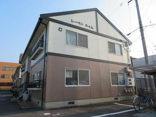 愛媛県新居浜市久保田町３丁目 賃貸アパート