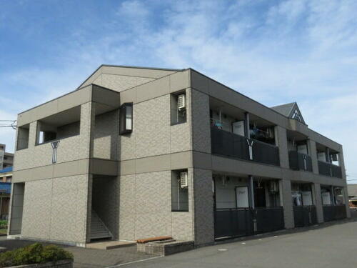 愛媛県新居浜市沢津町１丁目 賃貸アパート