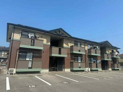 愛媛県新居浜市垣生３丁目 賃貸アパート