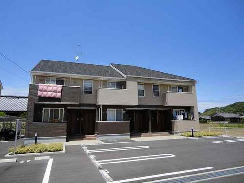 愛媛県新居浜市垣生２丁目 賃貸アパート