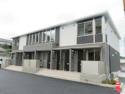 愛媛県新居浜市星越町 賃貸アパート