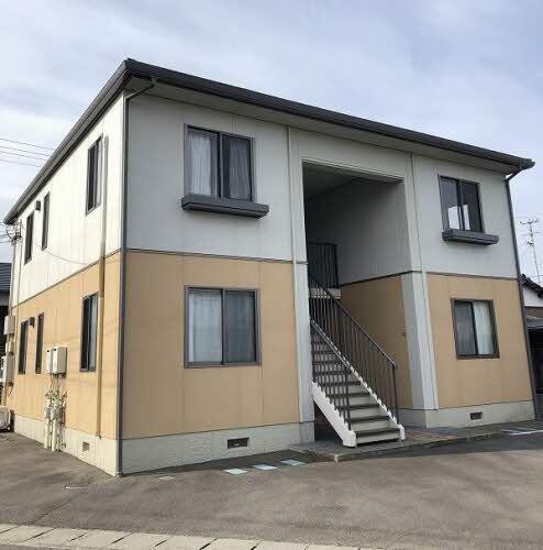 愛媛県新居浜市桜木町 賃貸アパート