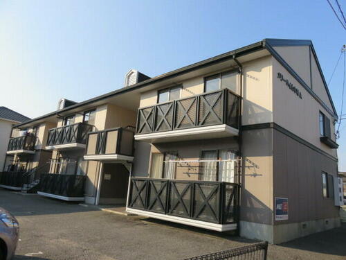 愛媛県新居浜市中村２丁目 賃貸アパート