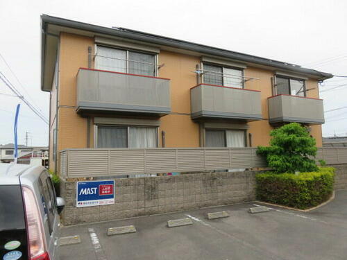 愛媛県新居浜市郷５丁目 賃貸アパート