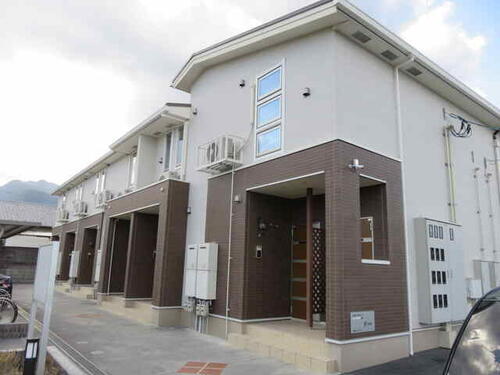 愛媛県新居浜市土橋１丁目 賃貸アパート