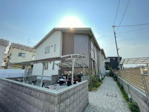 大阪府羽曳野市高鷲８丁目 2階建 築7年9ヶ月