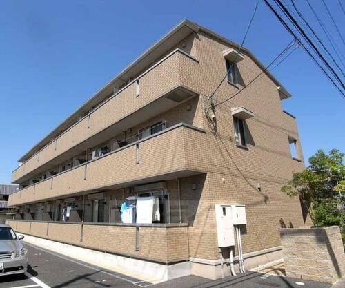 京都府京都市南区東九条東札辻町 3階建 築15年7ヶ月