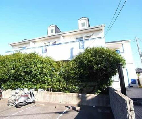 京都府宇治市宇治野神 2階建