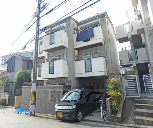 グランバリュー東福寺 3階建